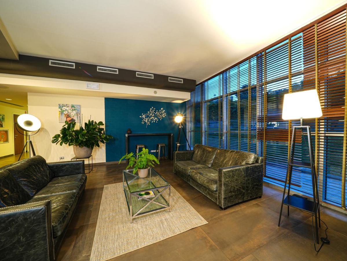La Meridiana Bleisure Hotel Перуджа Экстерьер фото