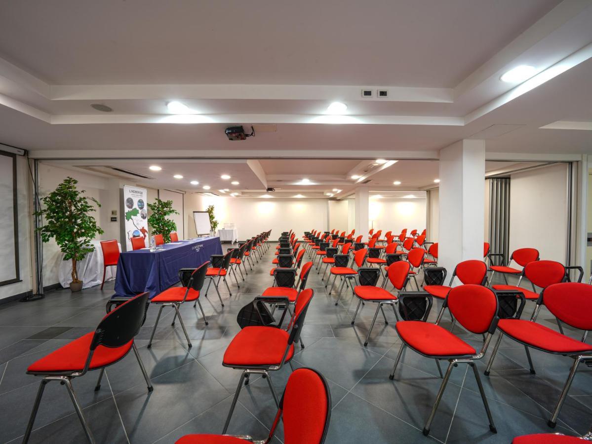 La Meridiana Bleisure Hotel Перуджа Экстерьер фото